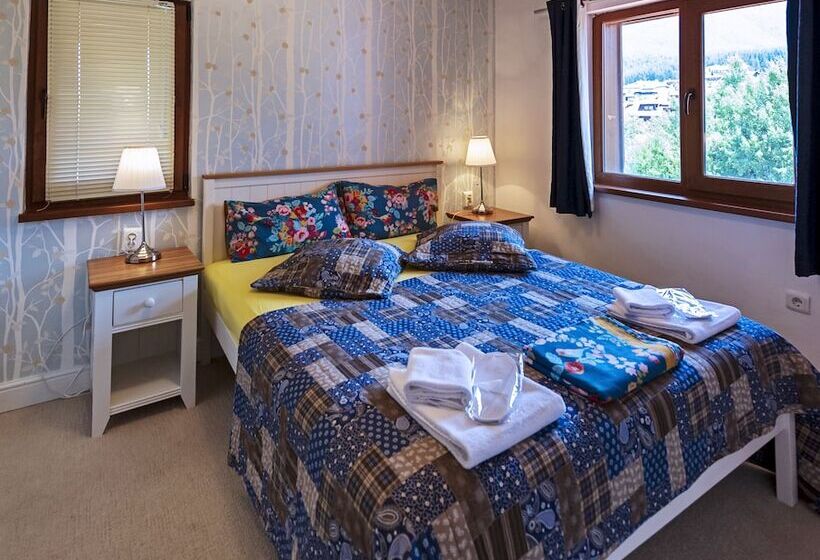 2 Bedroom Apartment, Mountain View Apart