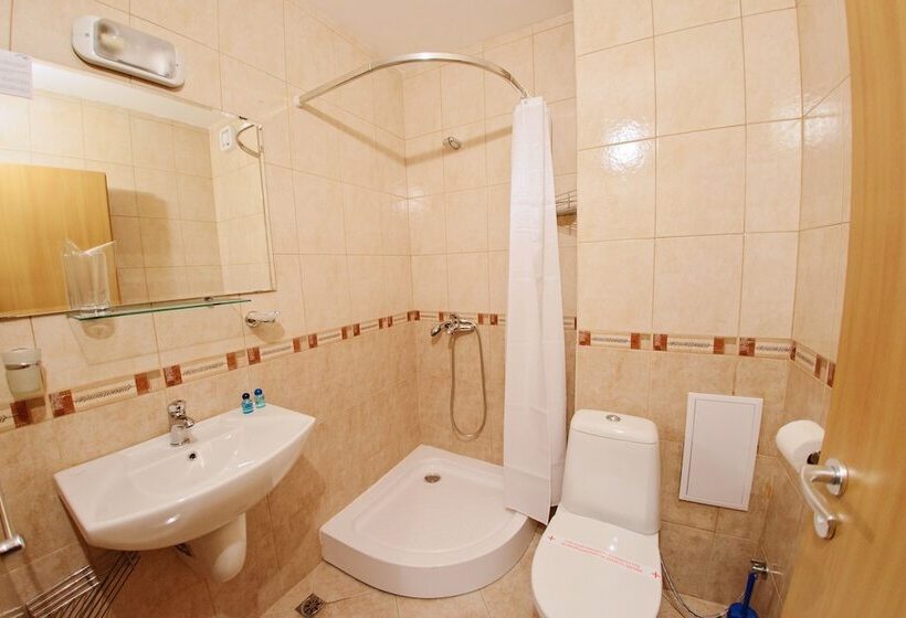 1 Bedroom Economy Apartment, Mountain View Apart