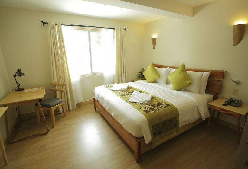 اتاق لوکس, Green Canyon Leisure Farms