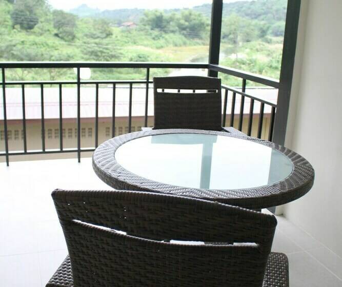 اتاق استاندارد, Green Canyon Leisure Farms