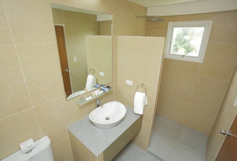 اتاق استاندارد, Green Canyon Leisure Farms