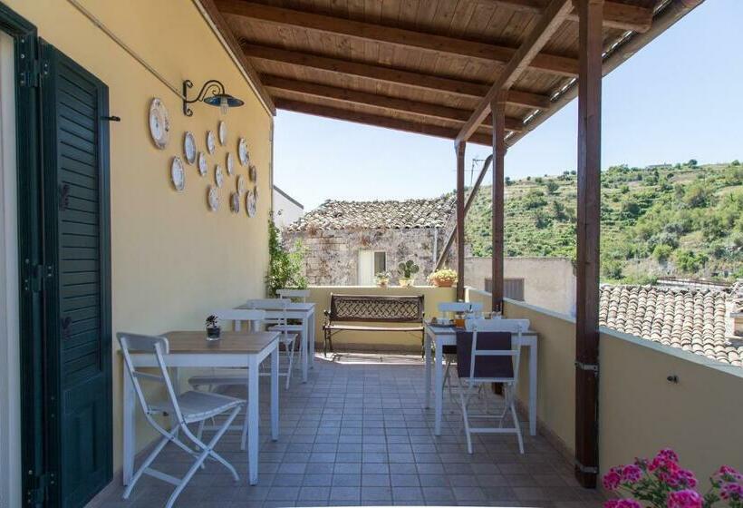 舒适型房间, B&b Giardino Di Pietra