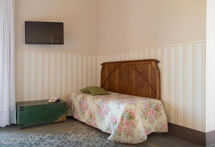 اتاق سوپریور, B&b Giardino Di Pietra