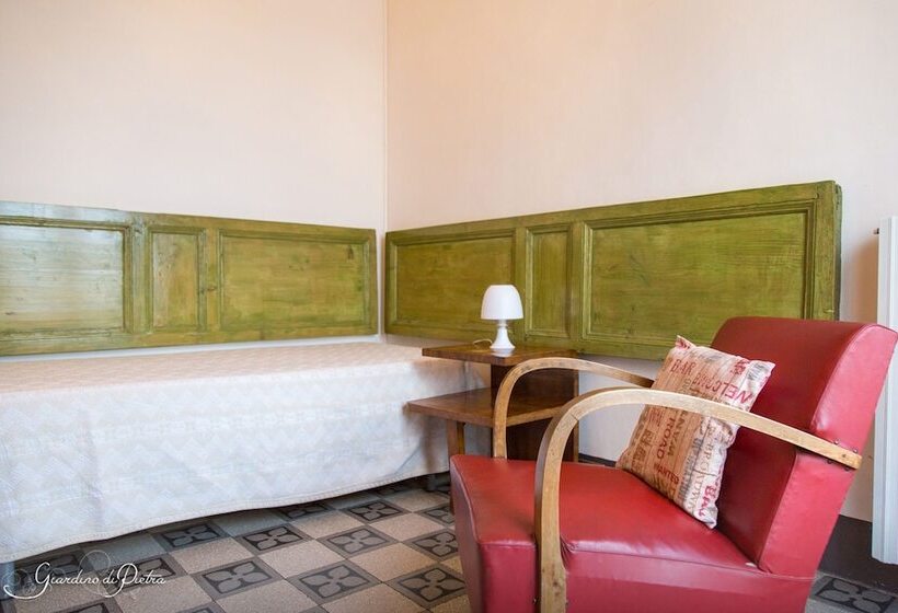 舒适型房间, B&b Giardino Di Pietra
