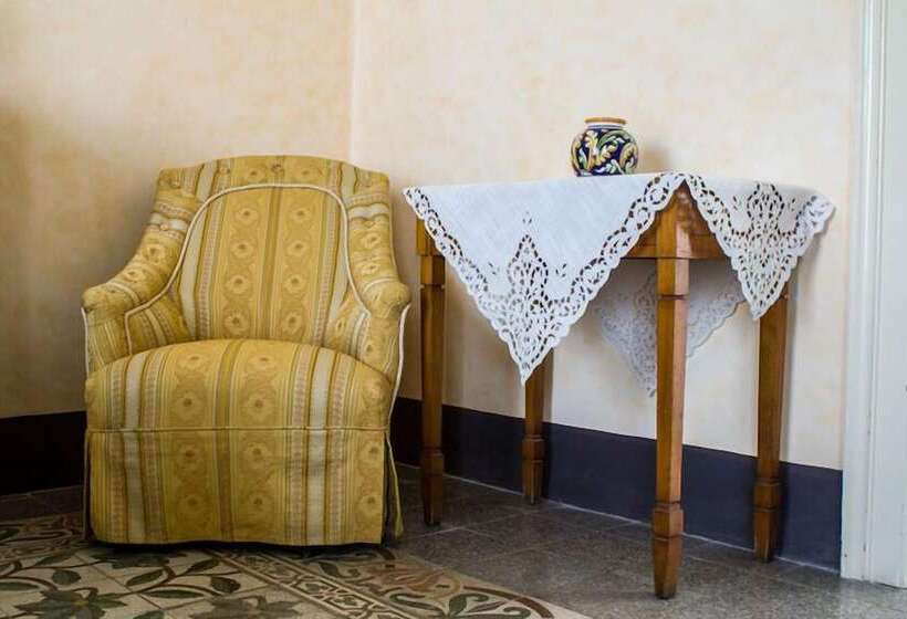 اتاق راحتی, B&b Giardino Di Pietra