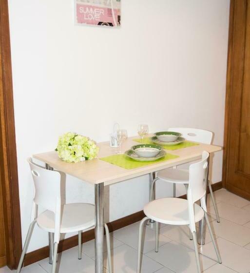 آپارتمان 1 خوابه با چشمانداز باغ, Le Dimore Del Sole