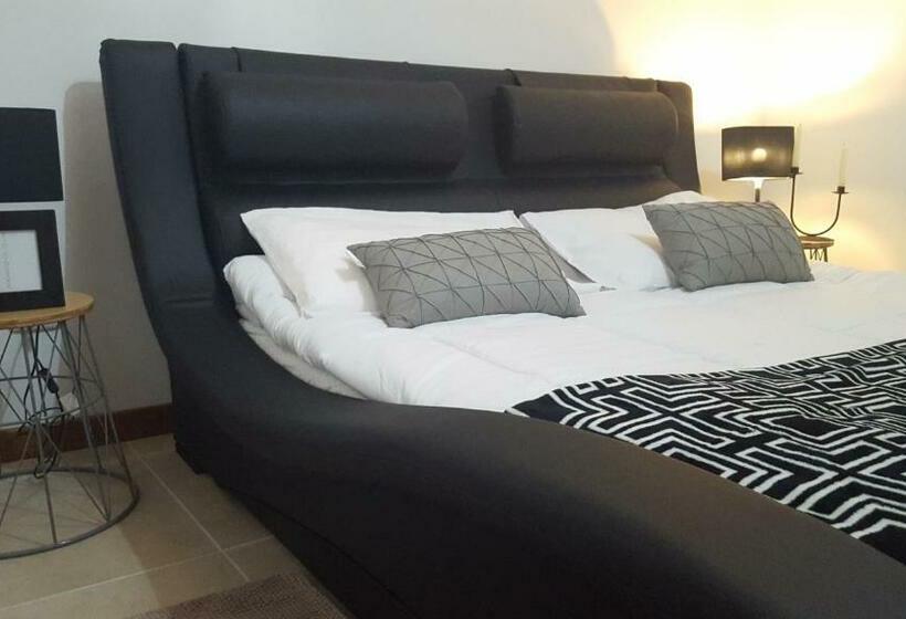 اتاق استاندارد با سرویس بهداشتی مشترک, Le Dimore Del Sole