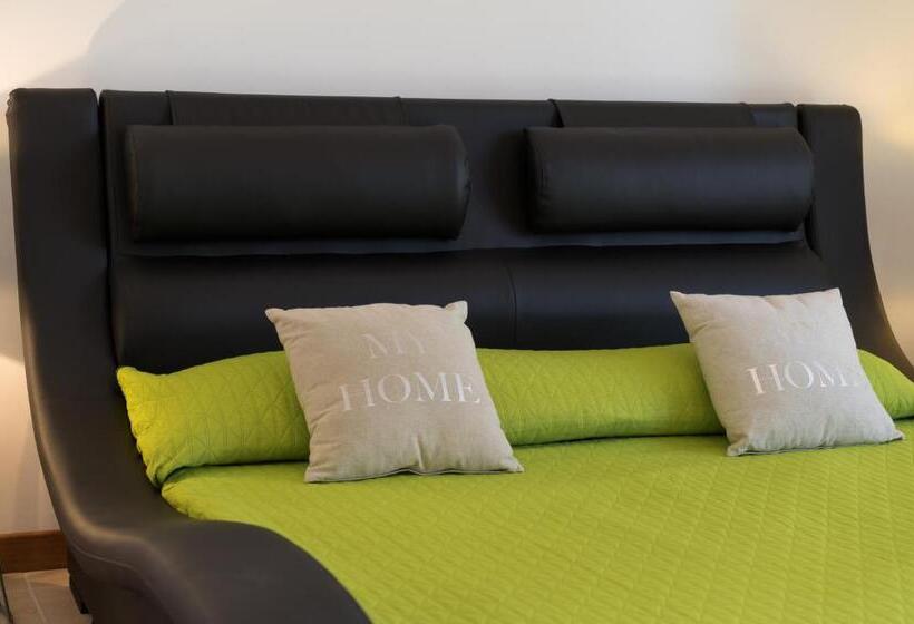 اتاق استاندارد با سرویس بهداشتی مشترک, Le Dimore Del Sole