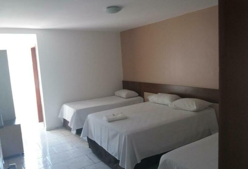 חדר סטנדרט לארבעה, A1