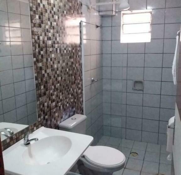 חדר סטנדרט לארבעה, A1