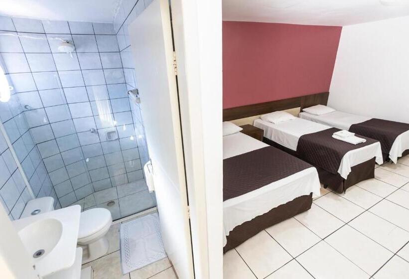 חדר סטנדרט לארבעה, A1