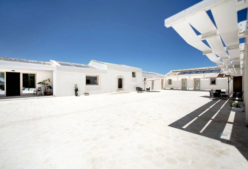 スーペリアールーム, Addauro Resort