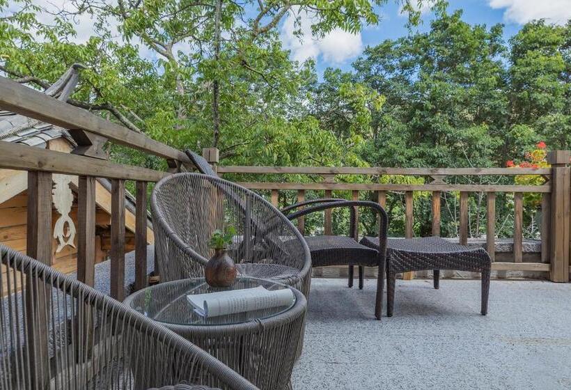 חדר דלוקס נוף לגינה, Arro Khampa By Zinc Journey Lijiang