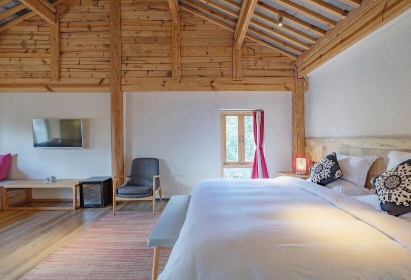 Quarto Deluxe, Arro Khampa By Zinc Journey Lijiang