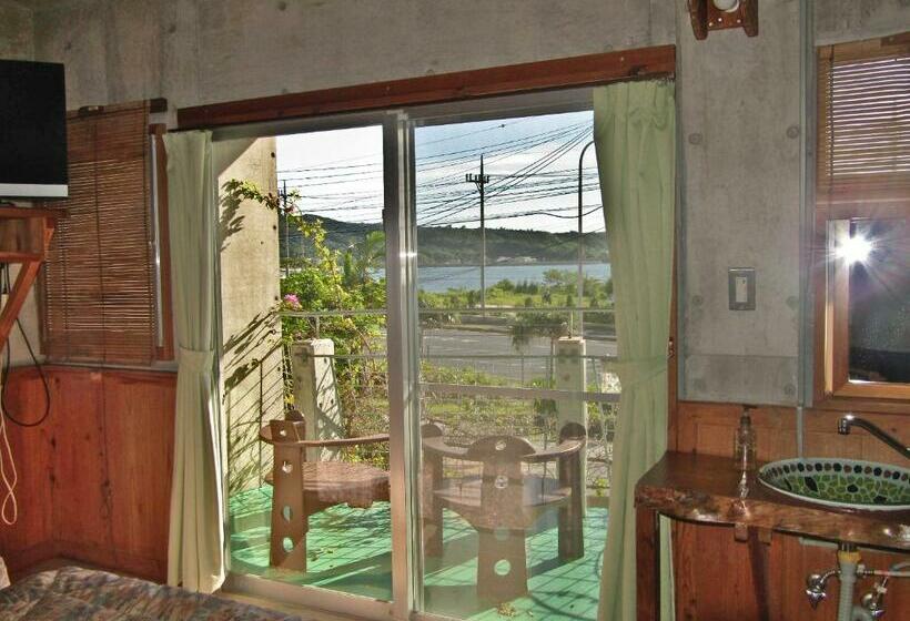 스탠다드 룸, Buzz Resort