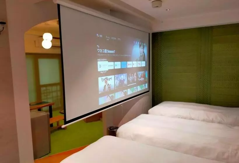 ファミリールーム, Buzz Resort