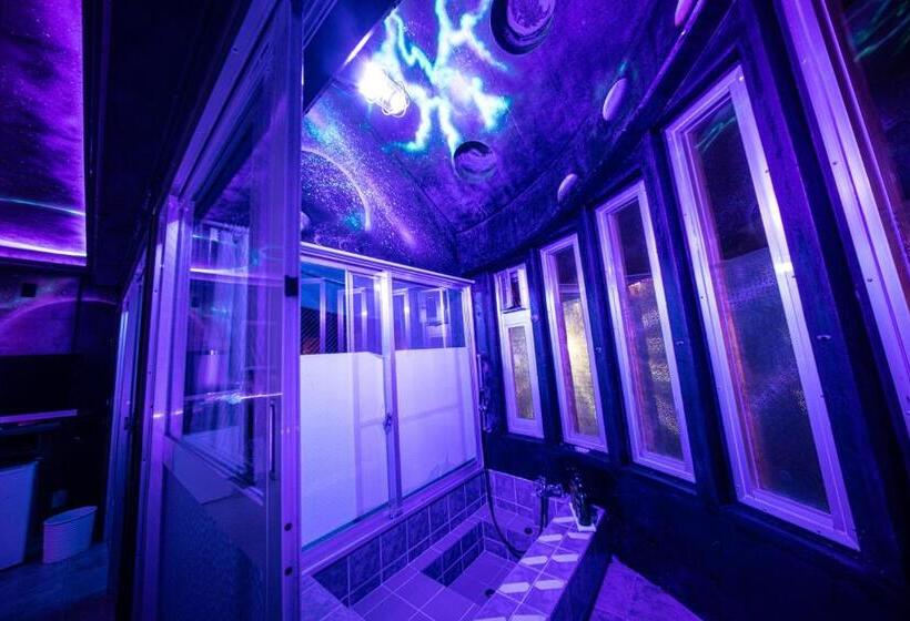 스탠다드 룸 가든 전망, Buzz Resort