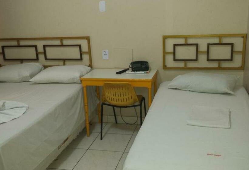 חדר אקונומי לשלושה, Itaipu