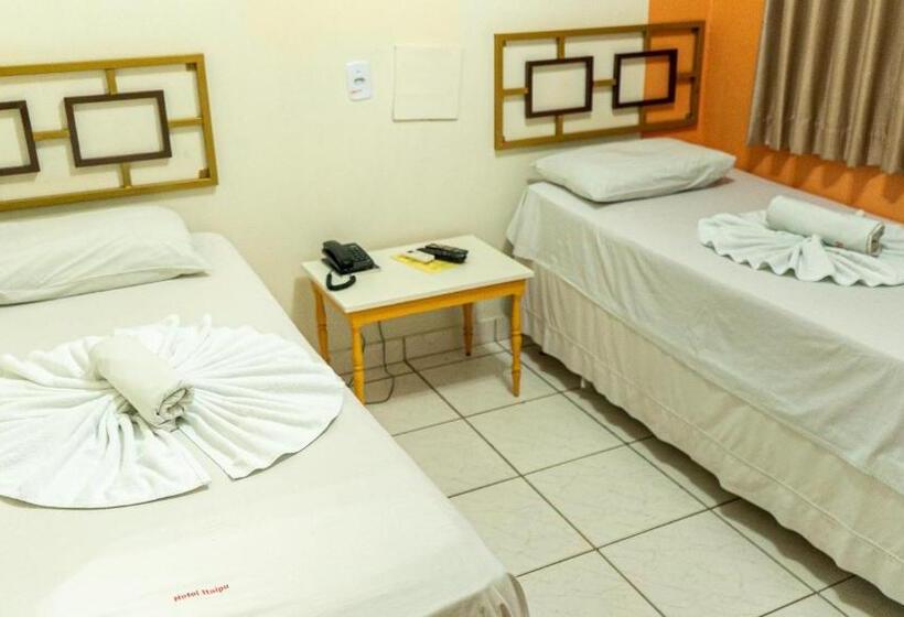 חדר אקונומי לשלושה, Itaipu