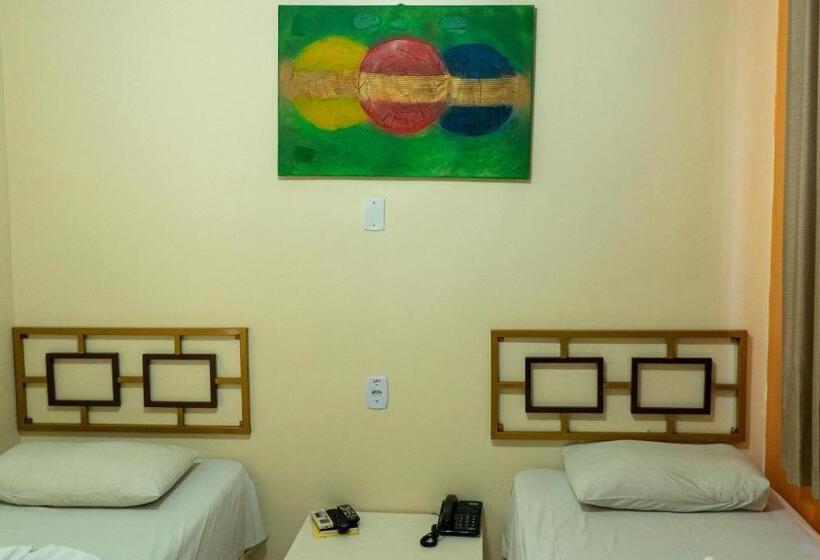 חדר אקונומי, Itaipu