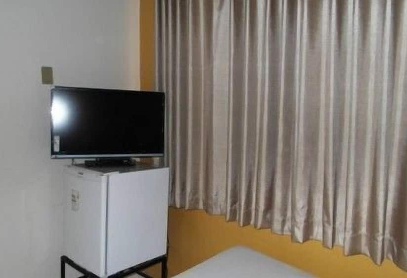 חדר דלוקס לשלושה, Itaipu