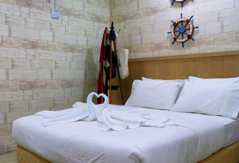 اتاق لوکس, Lighthouse Hotel & Shortstay