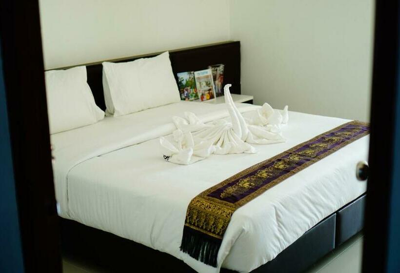 חדר סטנדרט עם מרפסת, Np