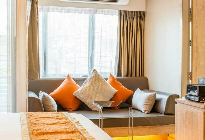 Номер Deluxe, Pacific Park