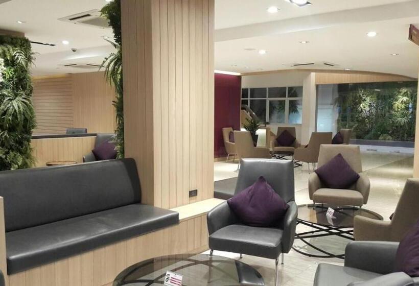 Номер Стандарт с Балконом, Pacific Park