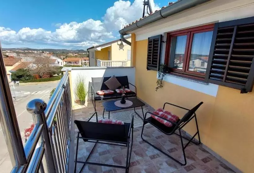 Huoneisto 1 Makuuhuone, Rooms And Apartment Matosevic