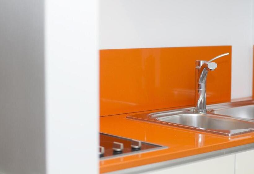 جناح ديلوكس مع إطلالات, Piazza Castello Suite