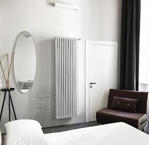 جناح ديلوكس, Piazza Castello Suite