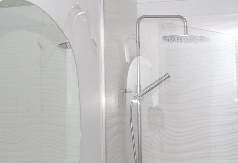 جناح ديلوكس, Piazza Castello Suite