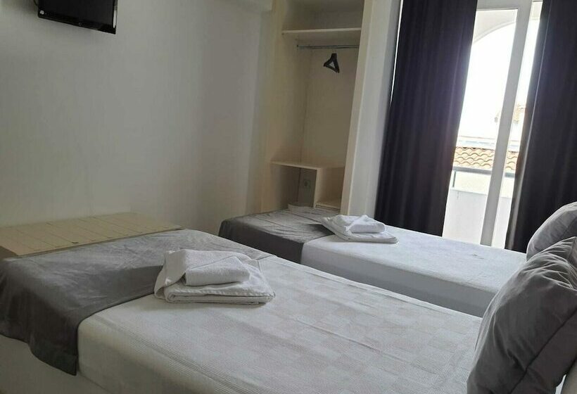 Habitació Estàndard, Z Otel