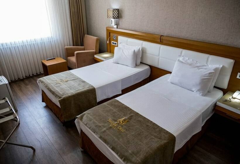 스탠다드 룸, Selçuk