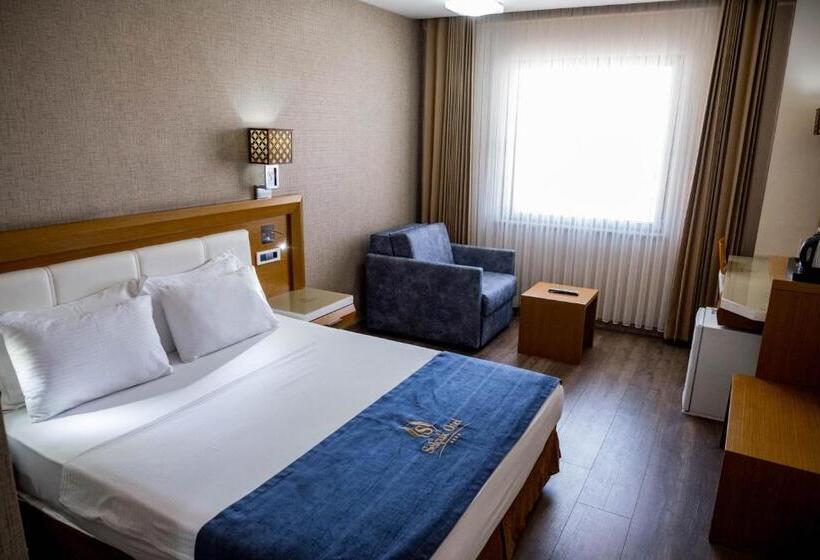 스탠다드 룸, Selçuk