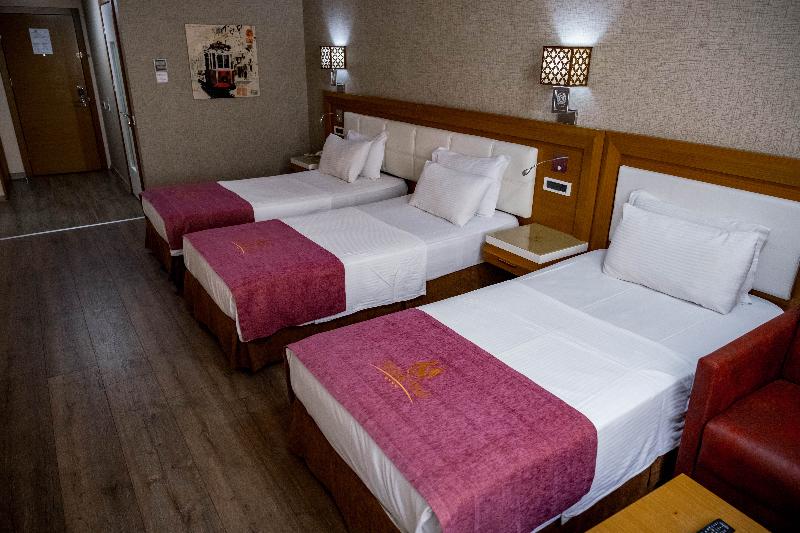 스탠다드 트리플 룸, Selçuk