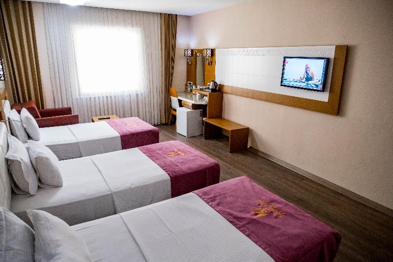 스탠다드 트리플 룸, Selçuk