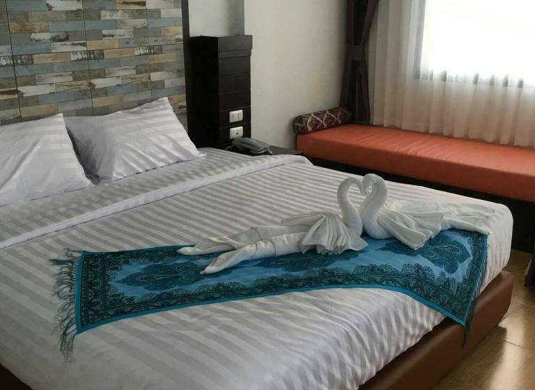 디럭스 룸, Serene Residence