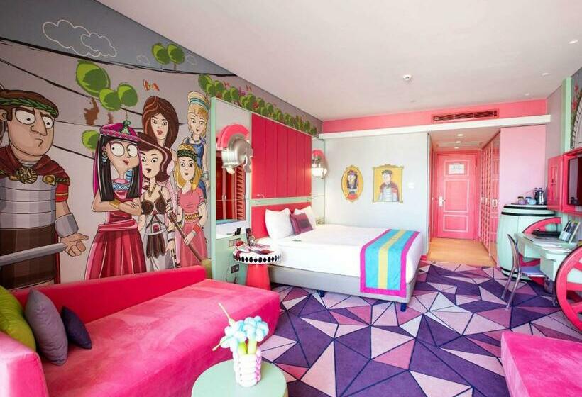 غرفة ديلوكس, The Land of Legends Kingdom Hotel