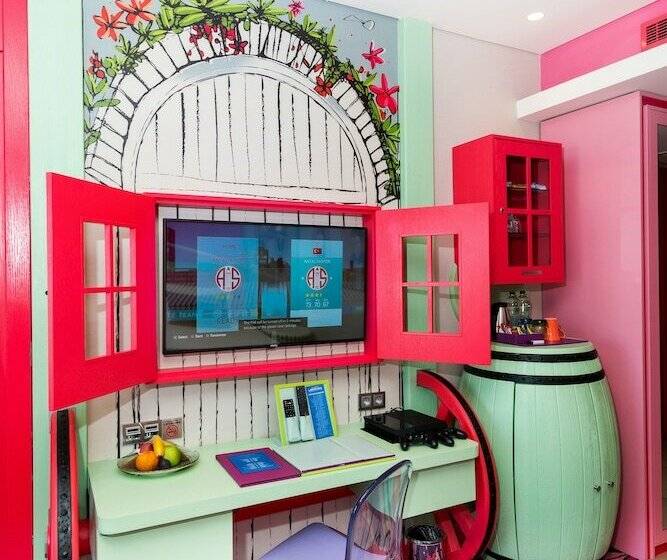 غرفة قياسية متصلة, The Land of Legends Kingdom Hotel