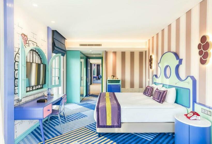 جناح, The Land of Legends Kingdom Hotel