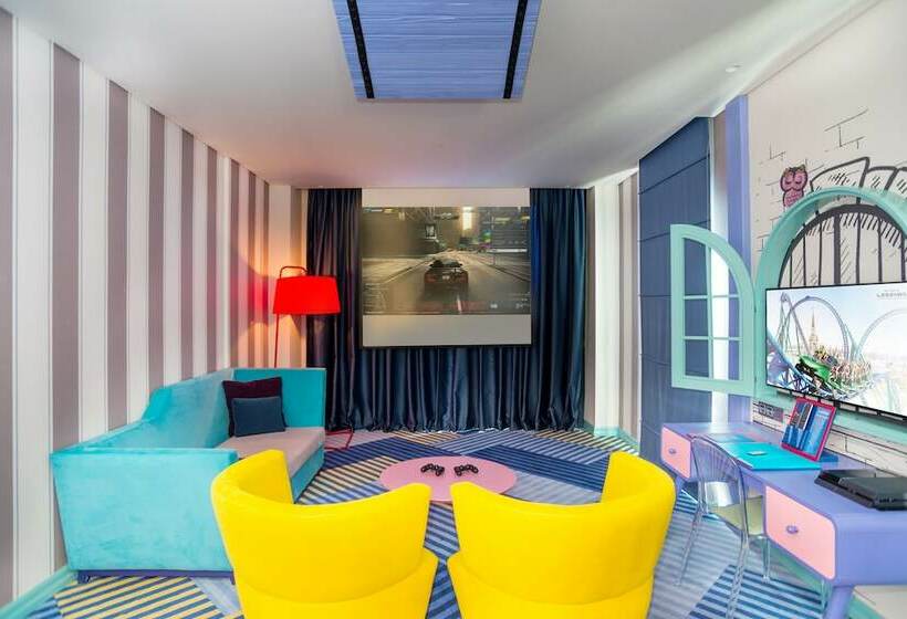 جناح, The Land of Legends Kingdom Hotel