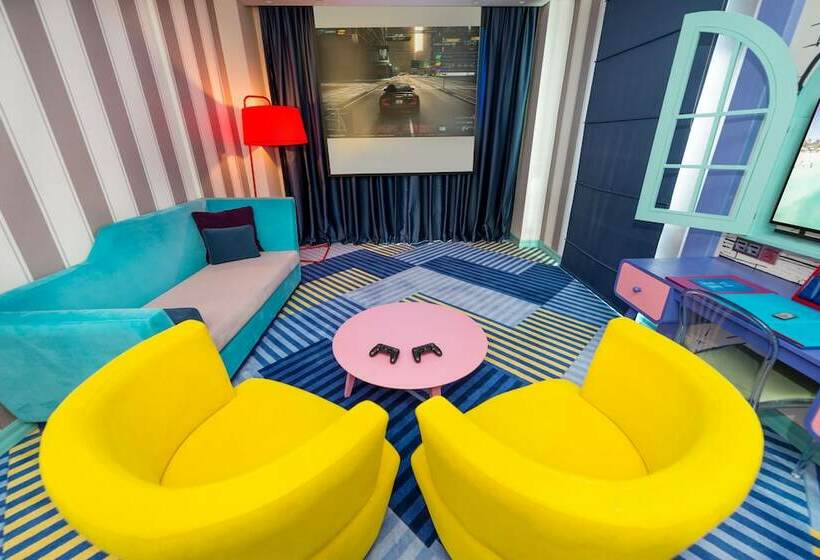 جناح, The Land of Legends Kingdom Hotel