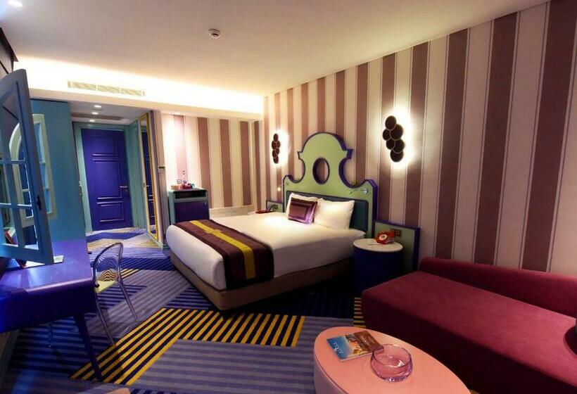 جناح جونيور, The Land of Legends Kingdom Hotel