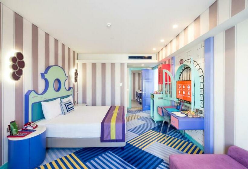 Полулюкс, The Land of Legends Kingdom Hotel  All in Concept