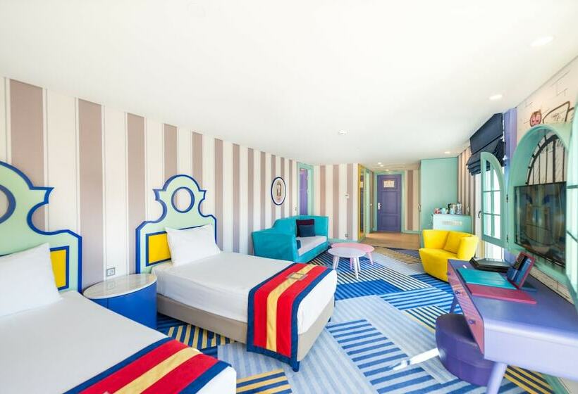 جناح جونيور, The Land of Legends Kingdom Hotel