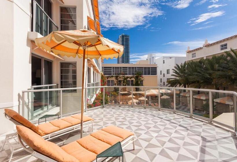 2 Bedroom Suite Pool View, The Plymouth South Beach