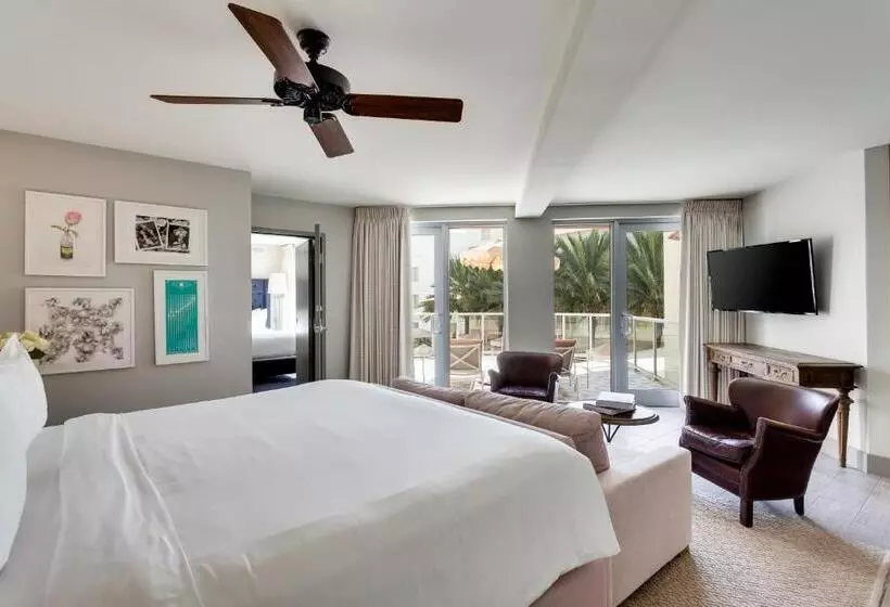 2 Bedroom Suite Pool View, The Plymouth South Beach