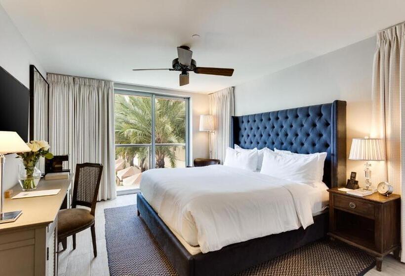 חדר סטנדרט, מיטת קינג, מותאם לאדם עם מוגבלויות, The Plymouth South Beach